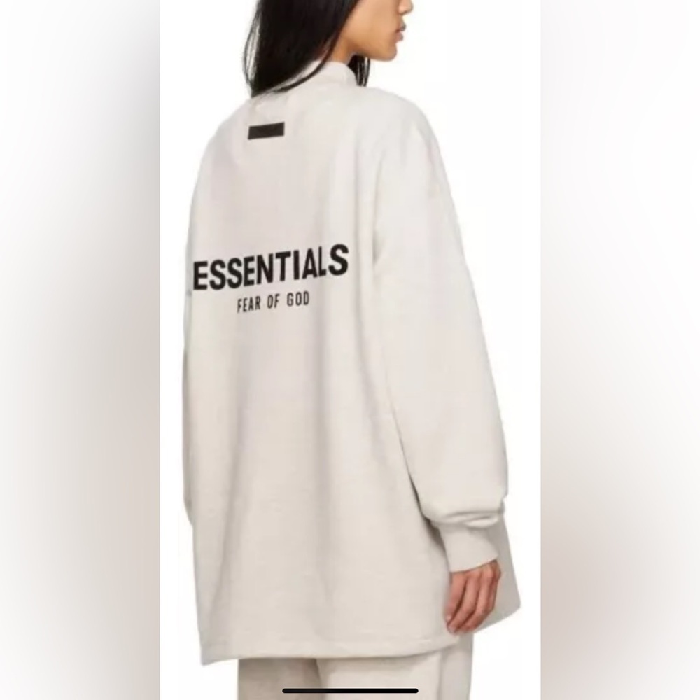 Fear of God Essentials Light Oatmeal Relaxed Sweatshirt Unisex Sz. XXS